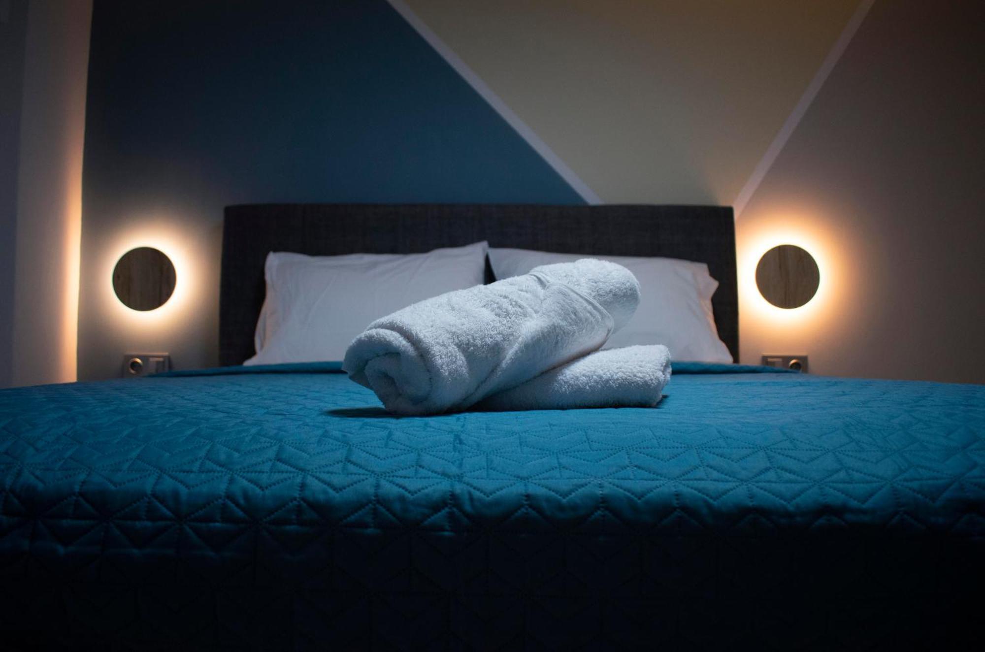 City Center Loft With Private Parking Kavala Bagian luar foto
