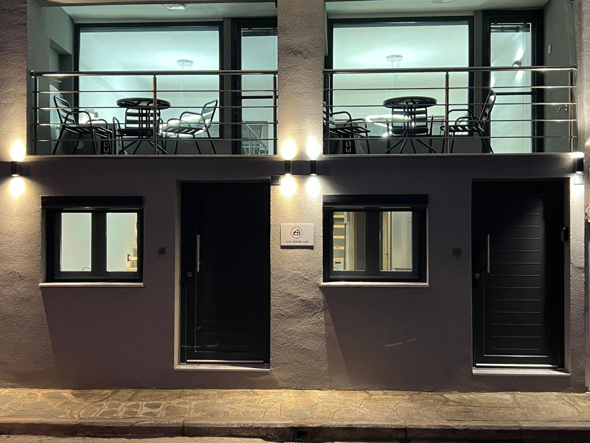City Center Loft With Private Parking Kavala Bagian luar foto
