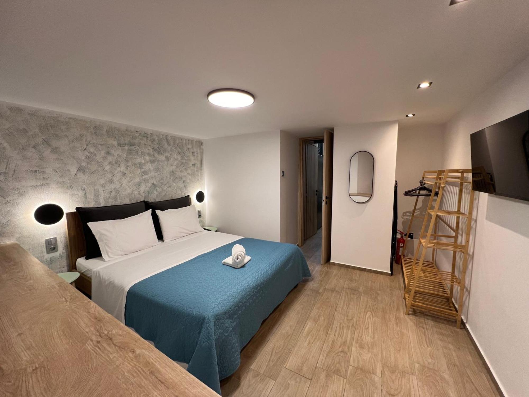 City Center Loft With Private Parking Kavala Bagian luar foto